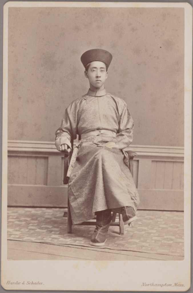 Photograph of Ho Tiang Liang in black and white